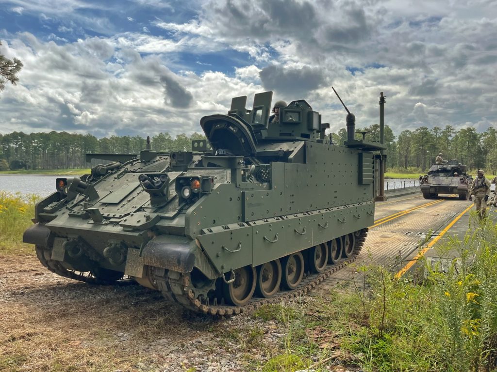 M1283 IFV