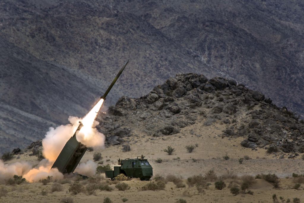 アメリカ海兵隊 第1海兵師団 第11海兵連隊第5大隊 シエラ中隊 (M142 HIMARS)