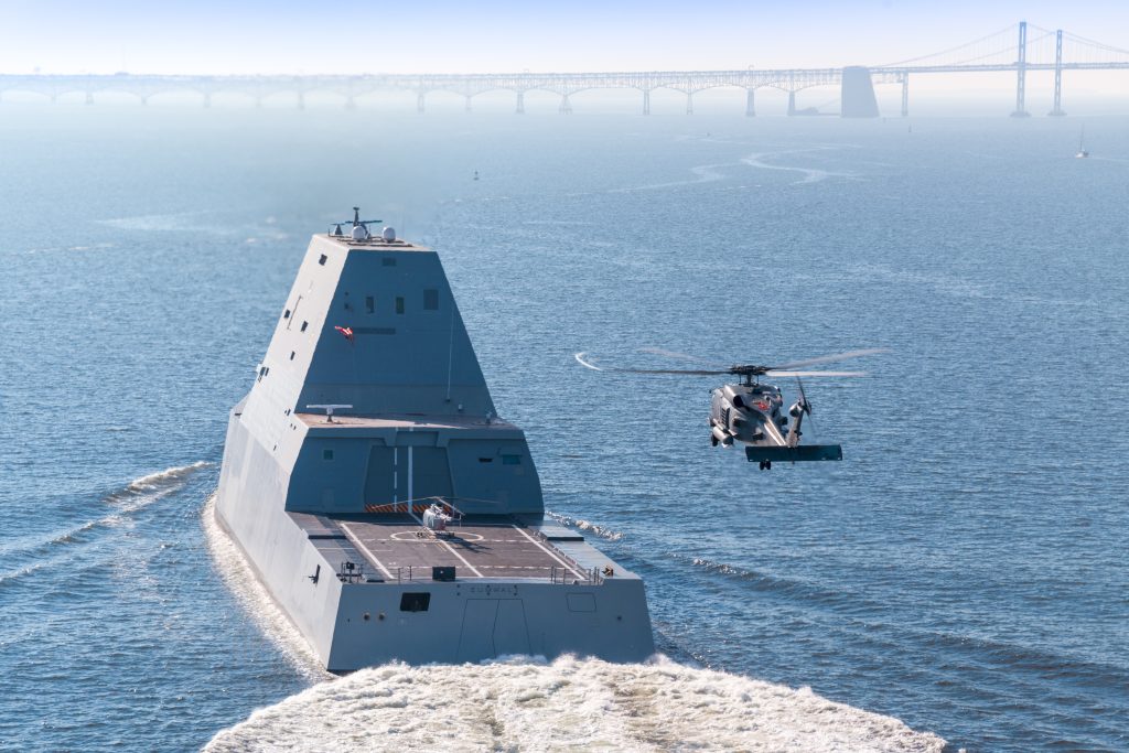USS Zumwalt (DDG-1000)後部甲板