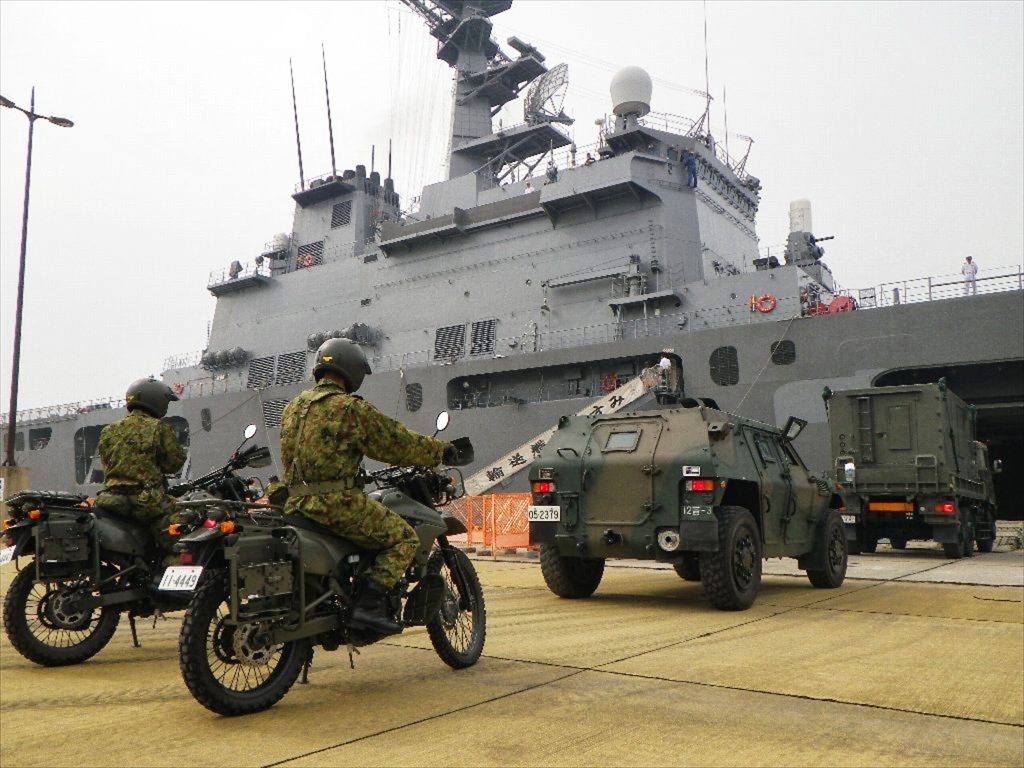 陸上自衛隊 第12普通科連隊 (軽装甲機動車)