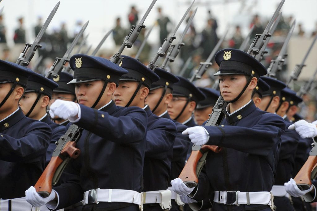 平成22年度自衛隊観閲式 (64式7.62mm小銃)