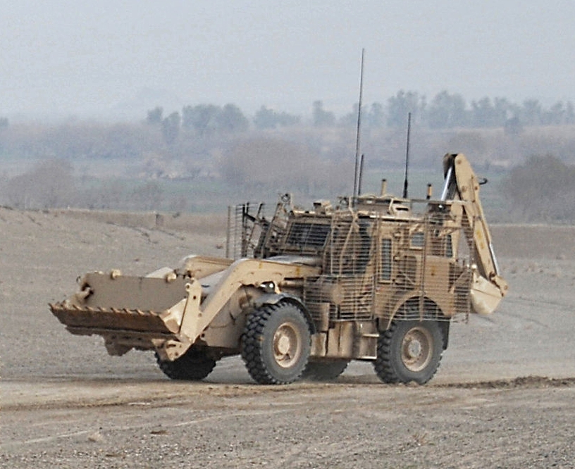 HMEE (High Mobility Engineer Excavator)