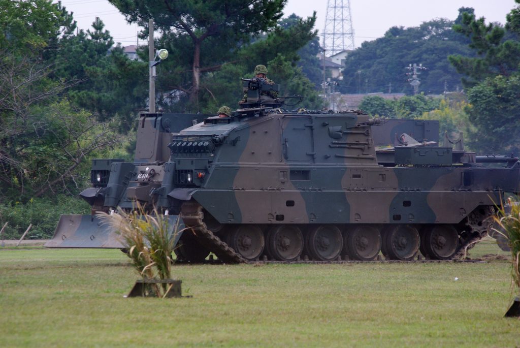 90式戦車回収車
