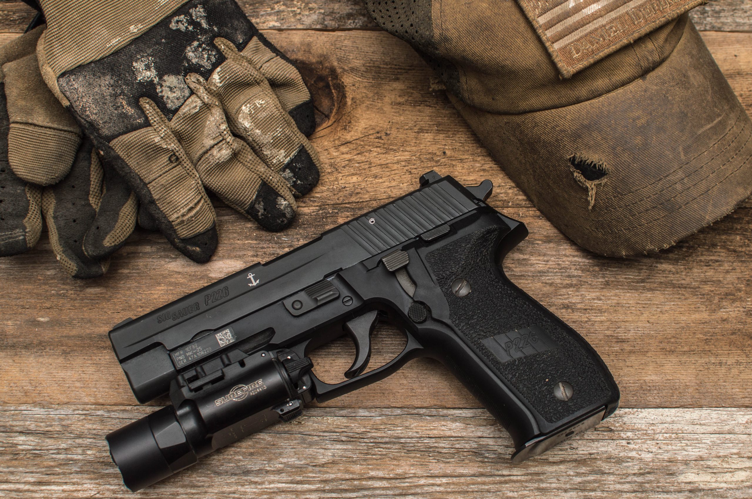 Mk 25 Mod 0 (SIG P226 Navy)