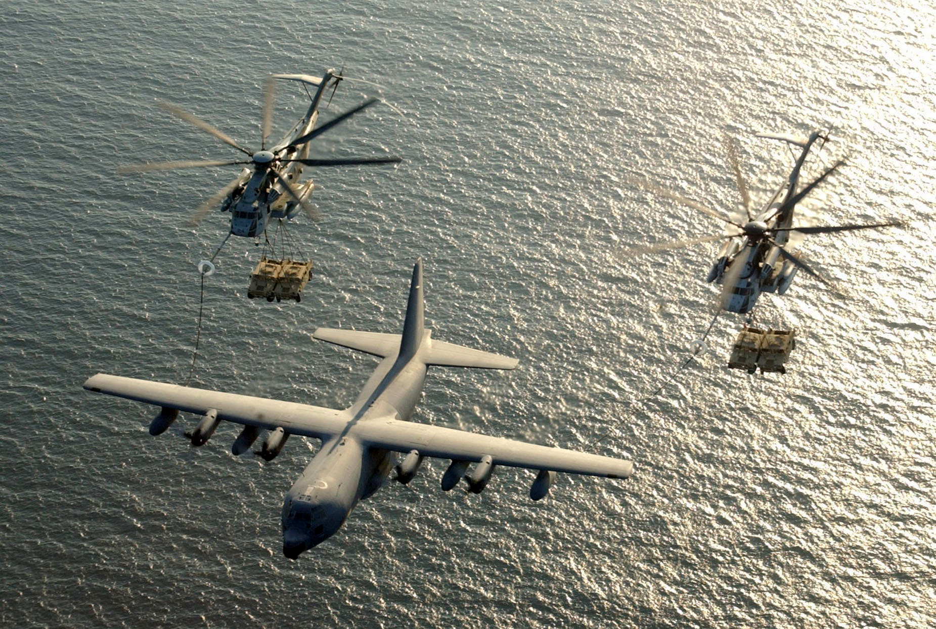 KC-130T/R Hercules (Tanker/Transport)