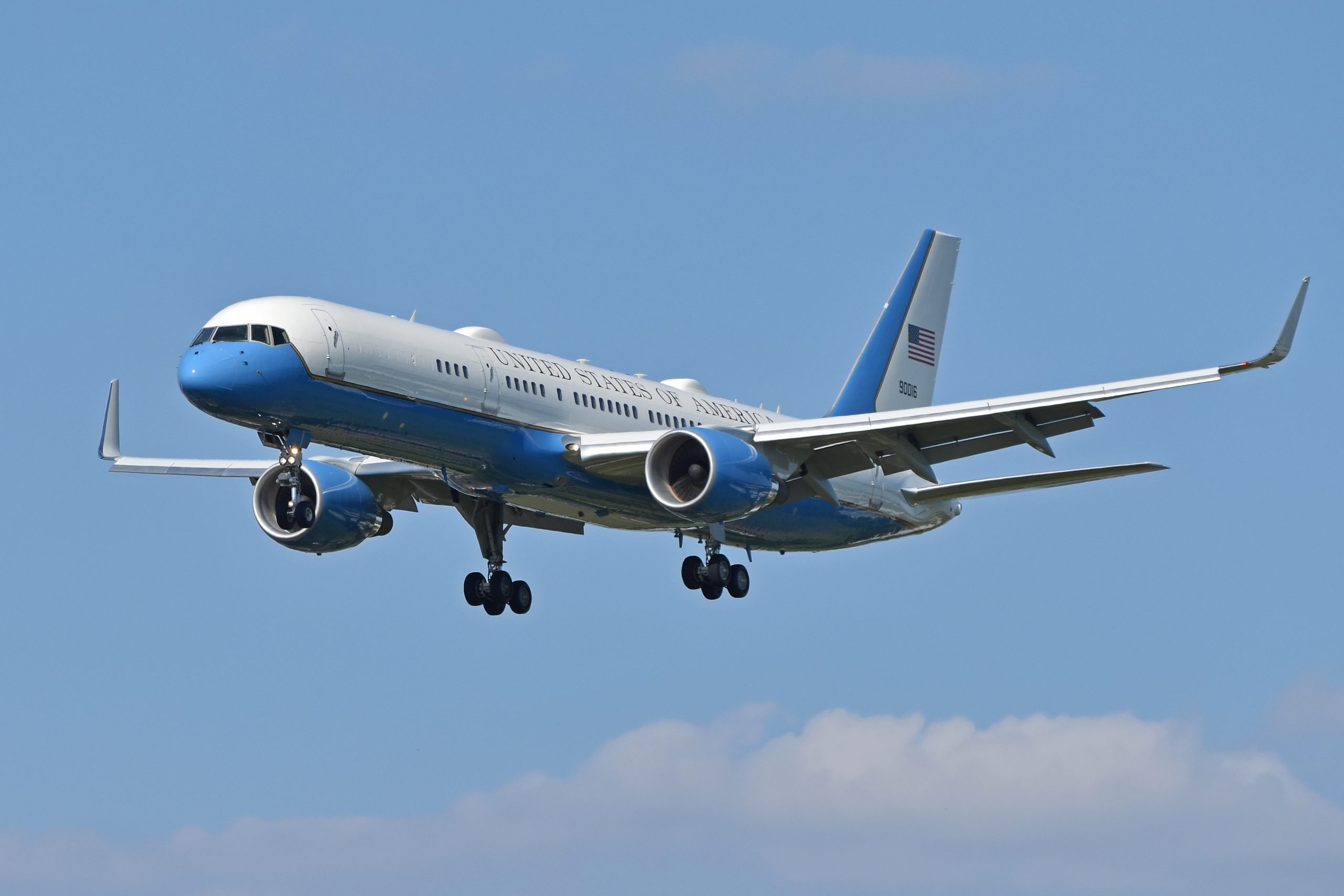 C-32A(C-32)
