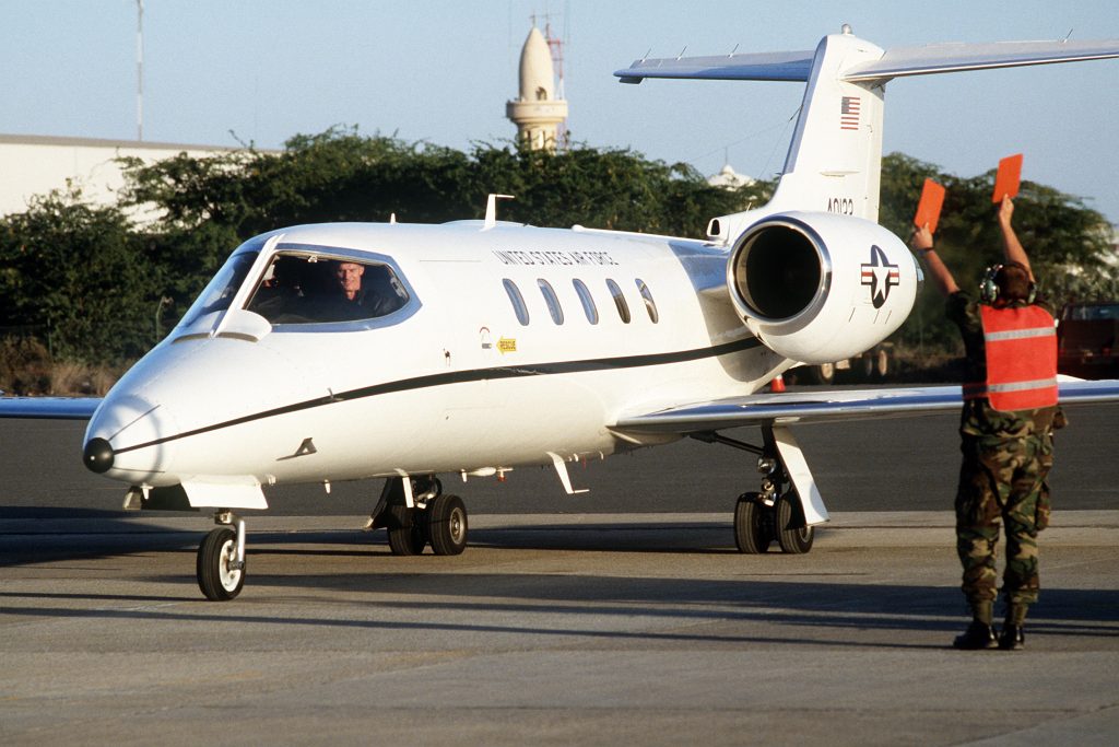 C-21A 左前方