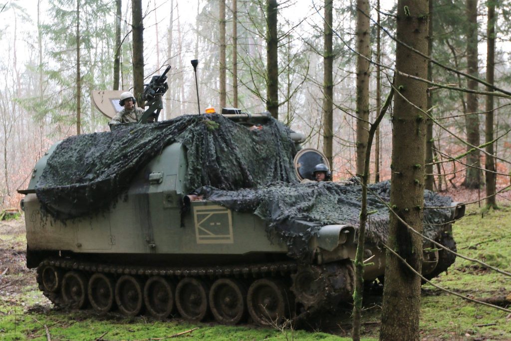 アメリカ陸軍 第1歩兵師団 第2機甲旅団戦闘団 第7野戦砲兵連隊第1大隊 (M992)