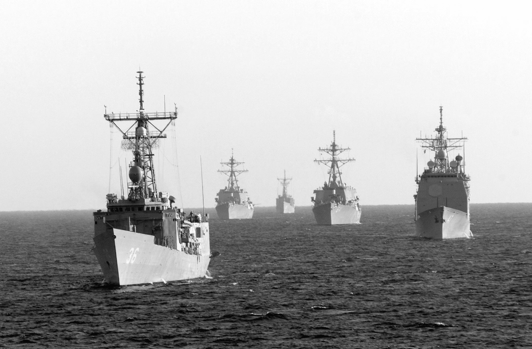 艦艇 (Naval Vessels)