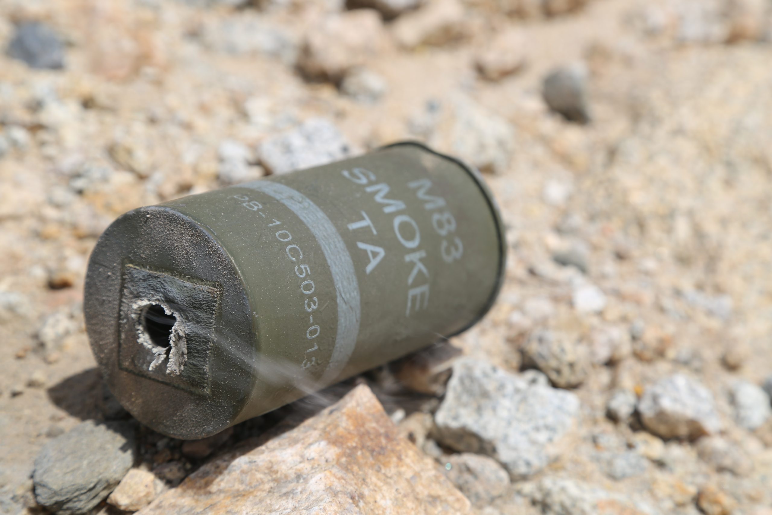 M83 TA smoke hand grenade