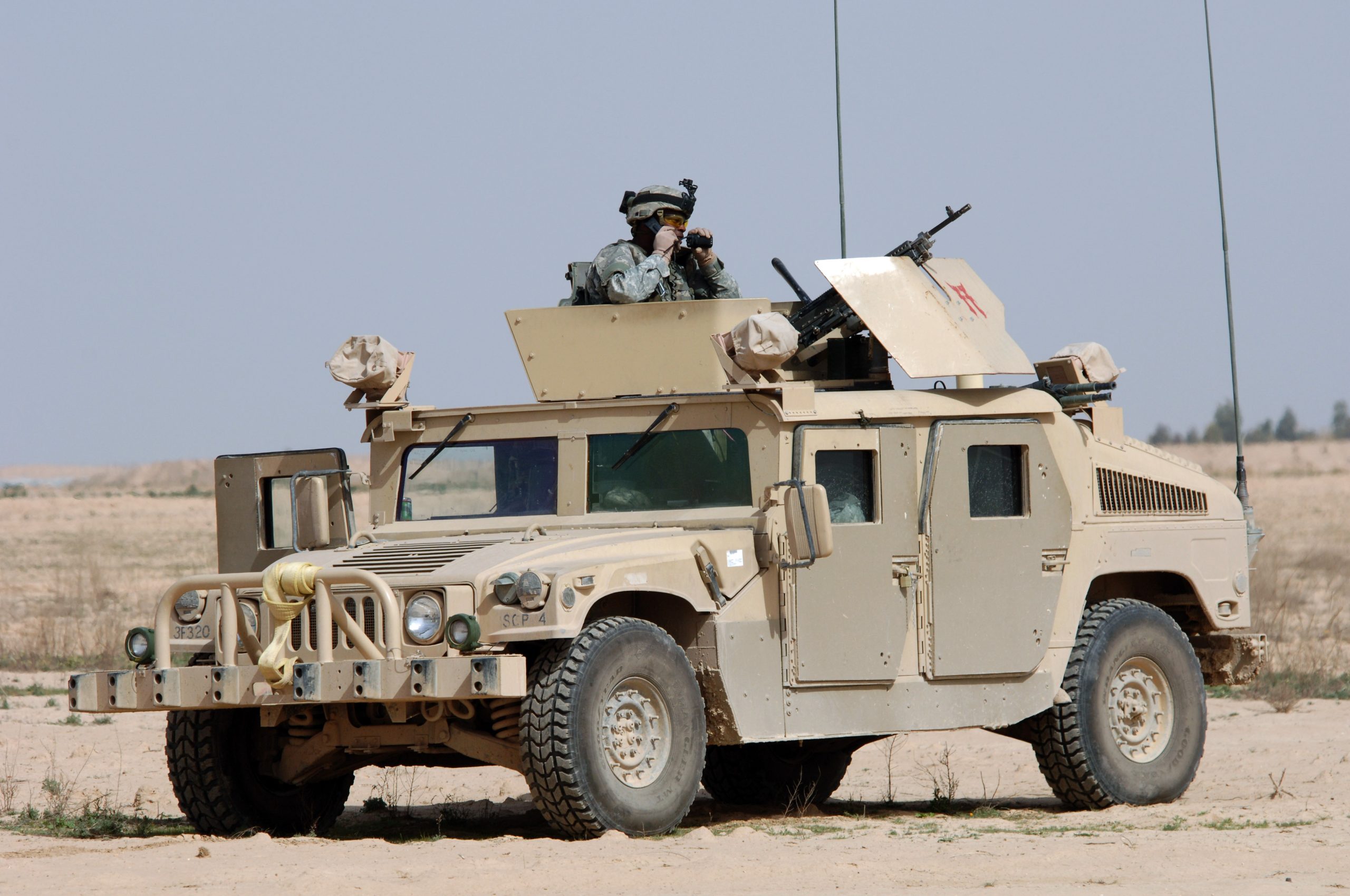 M1114 HMMWV (Armament carrier)