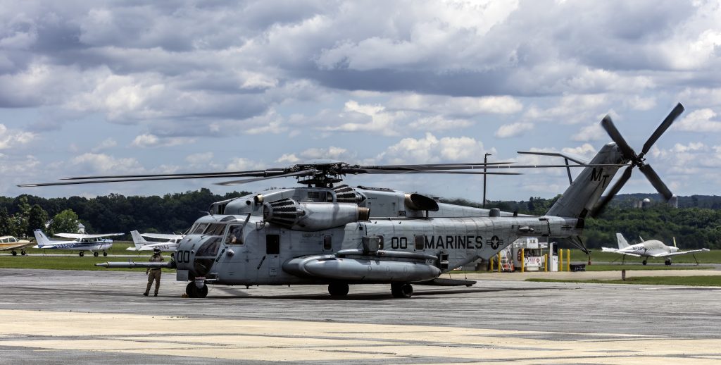 アメリカ海兵隊HMH-722飛行隊 (CH-53E Super Stallion)_3