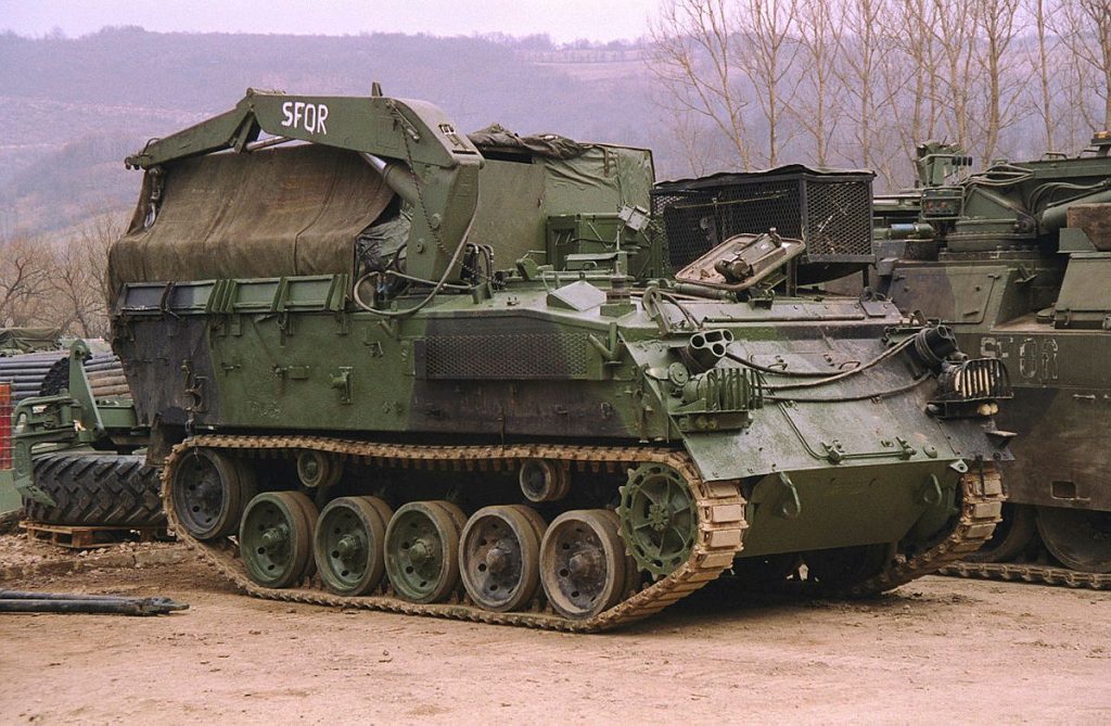 イギリス陸軍 王立電気機械工兵隊イギリス陸軍 王立電気機械工兵隊 NATOボスニア平和安定化部隊 (FV434)