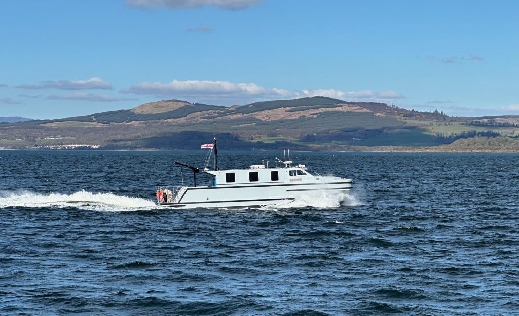 Sea-class workboat SMB-03 右舷