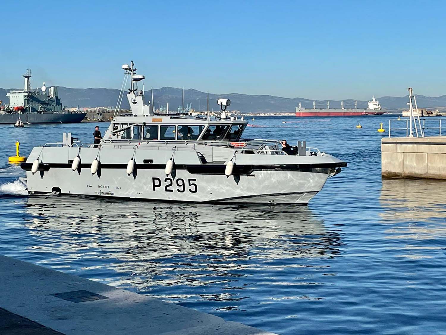 HMS Cutlass (P295)